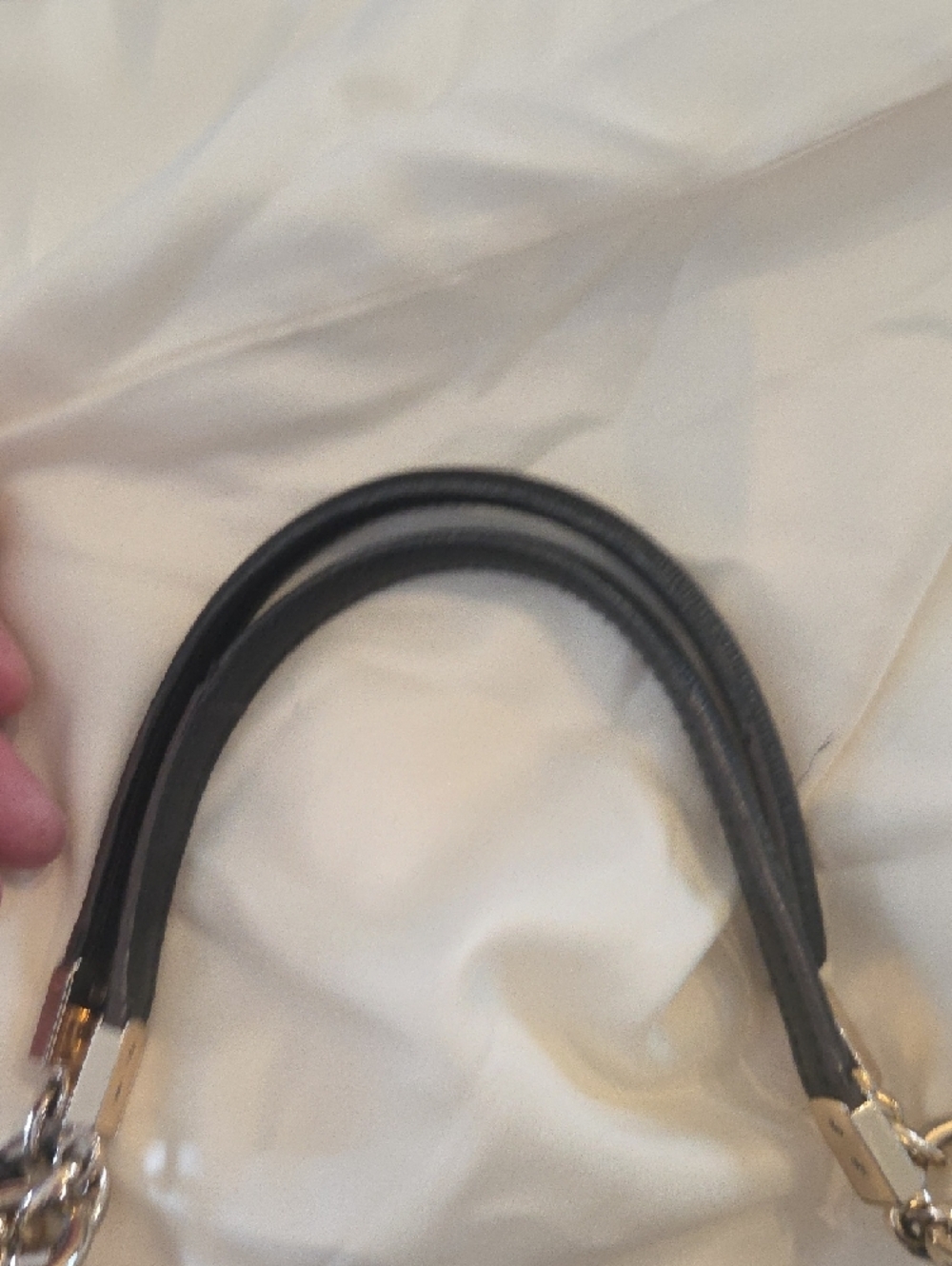 Vintage Coach Black Leather Satchel with Silver Chain Accents - Picture 11 of 13
